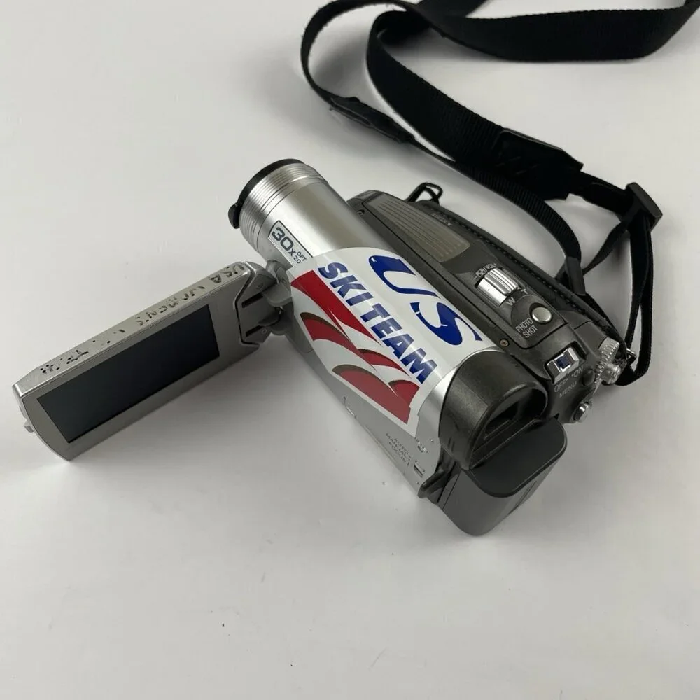 Panasonic PV-GS39 Mini DV Camcorder Only For Parts Not Working